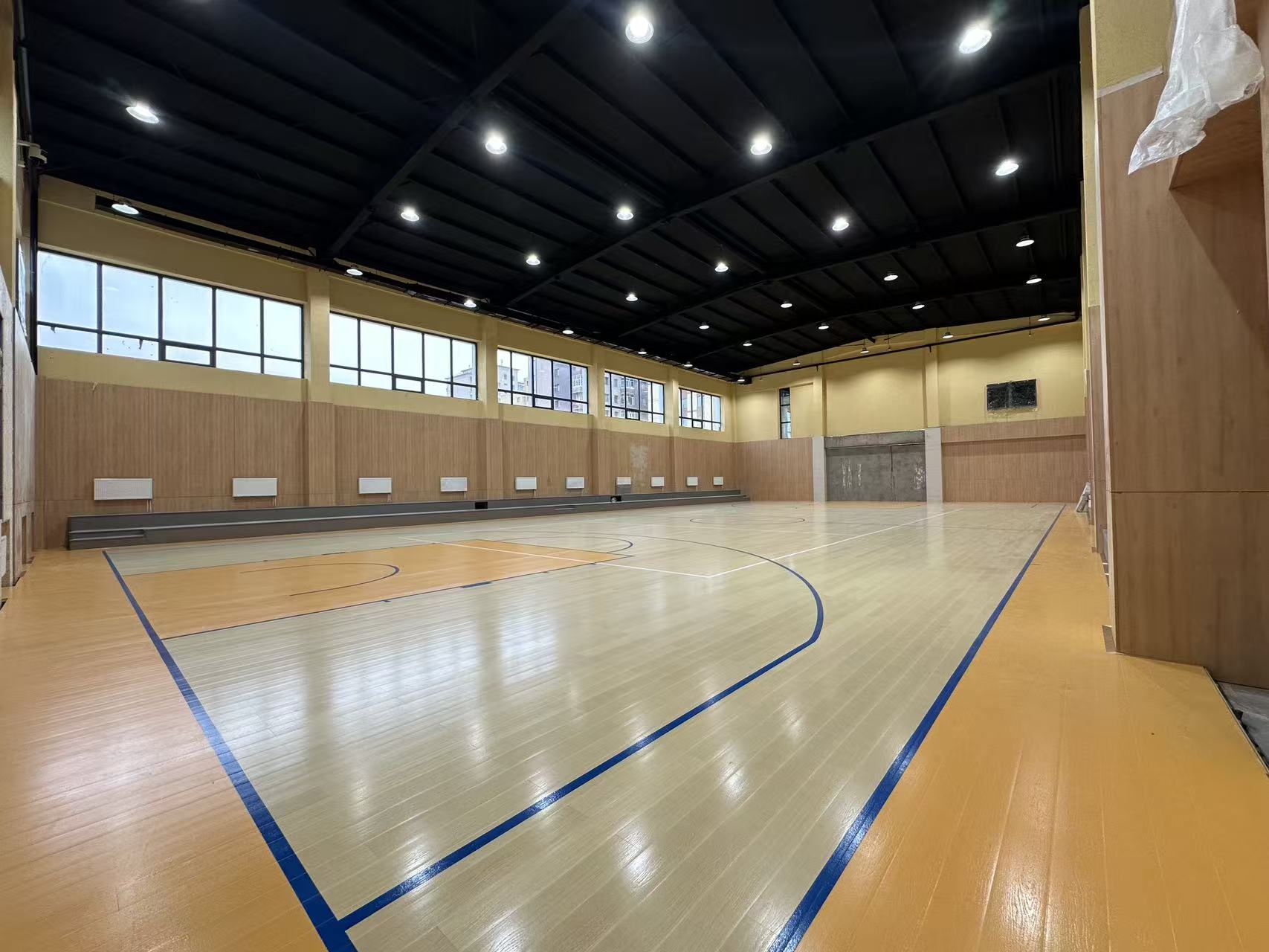 蒙古國家樂福運動中心